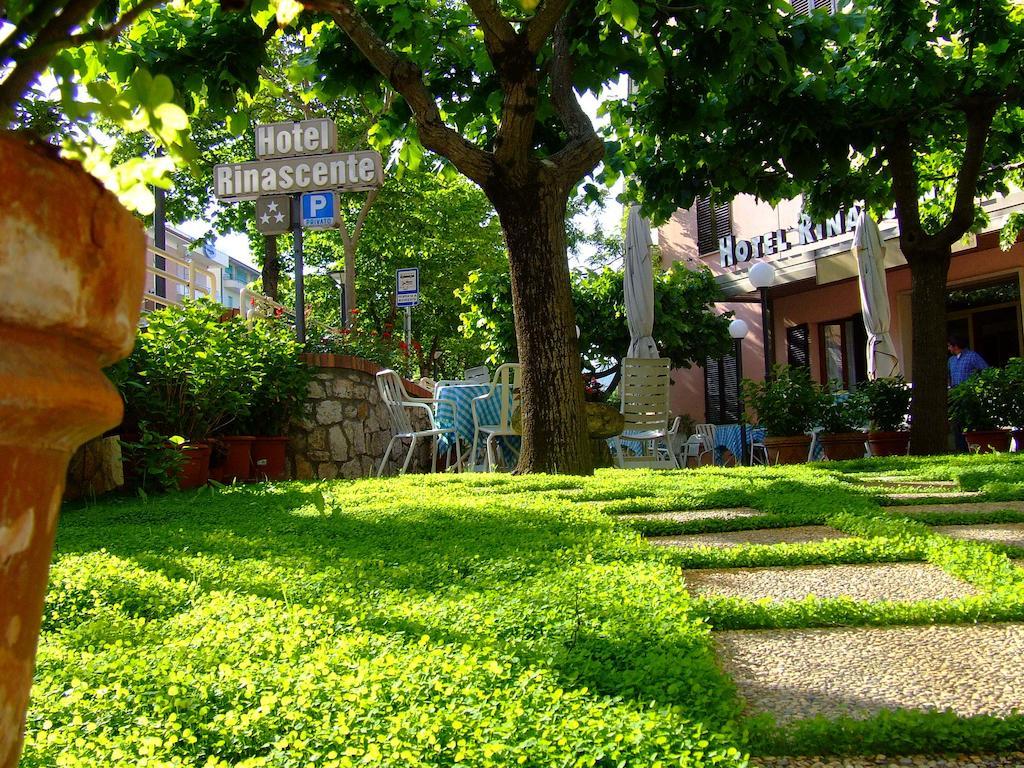 Hotel Rinascente Chianciano Terme Exterior foto