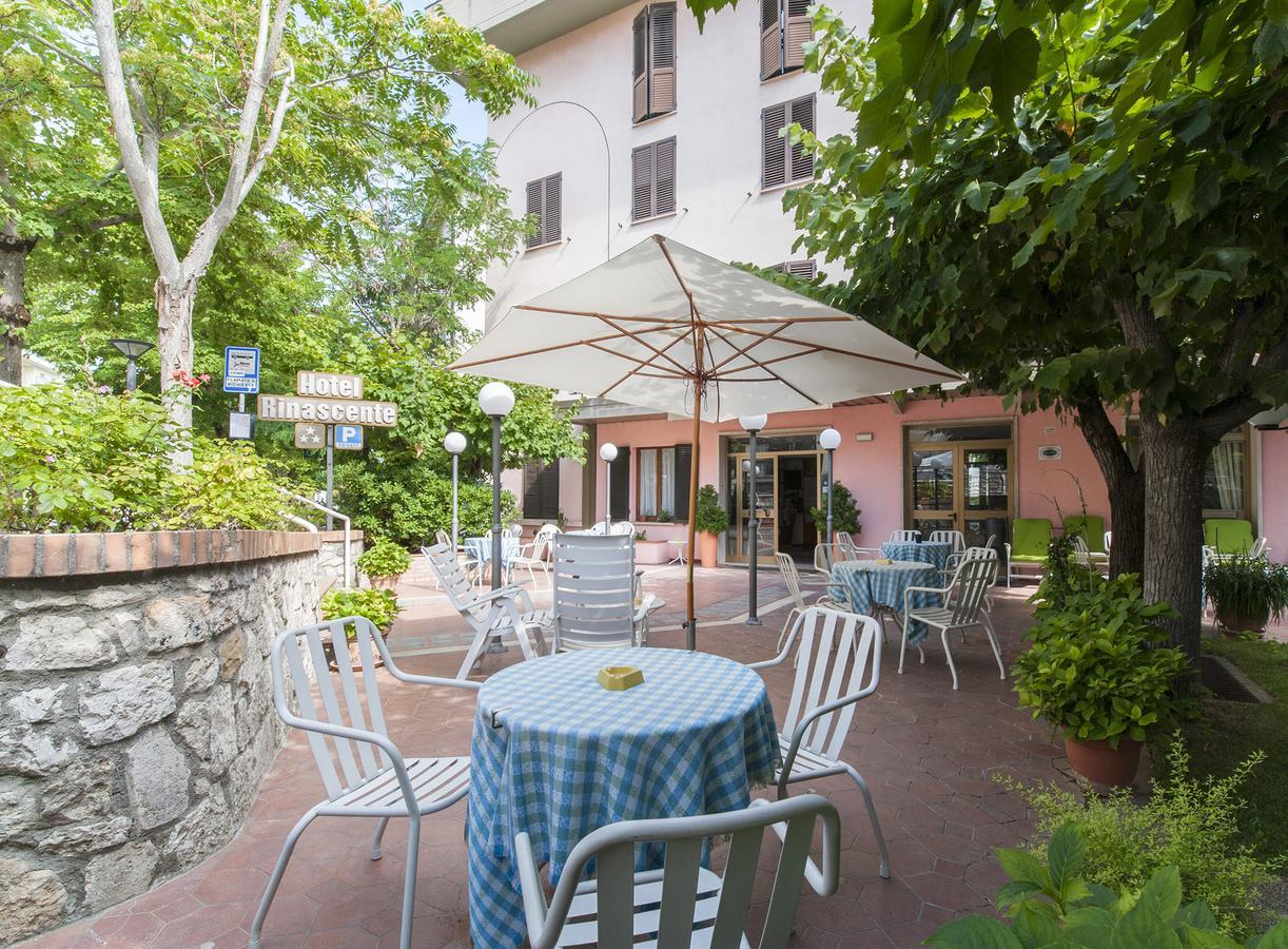 Hotel Rinascente Chianciano Terme Exterior foto